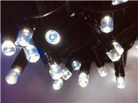 Catena luminosa 90 Mega LED bianco freddo, 10metri, cavo nero Catena luminosa 90 Mega LED bianco freddo, 10metri, cavo nero