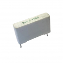 Condensatore 2200PF 1750V poliestere scatolino passo 22mm